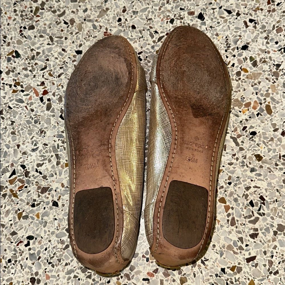Kate Spade metallic gold loafers 8.5 - Picture 3 of 4